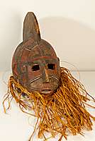 Stammeskunst Afrika (Obervolta): Maskenobjekt (Scheitelplatte 3)
